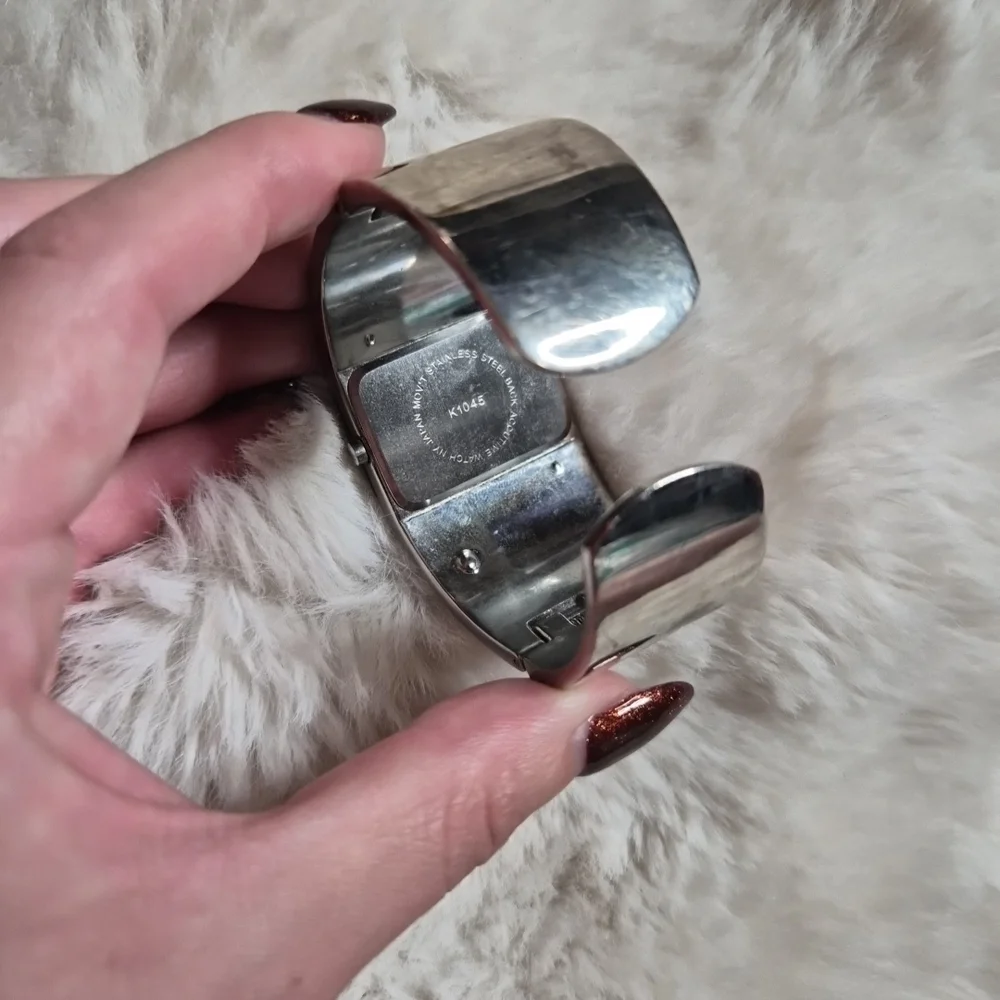 Vintage y2k watch